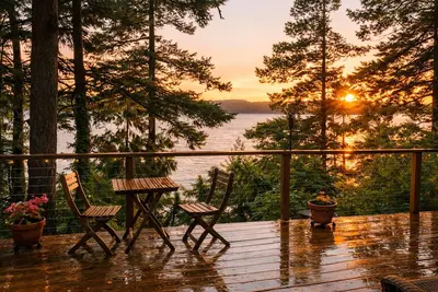 Image de Darling Oceanfront Cottage à quelques minutes de la ville de La Conner.