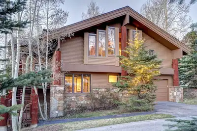 Image de Ski-in / Ski-out dans le prestigieux Silver Lake @ Deer Valley Resort! Sundance Open!