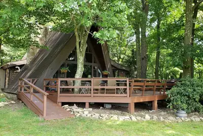 Image de Chalet rustique près de 7 sources - Privé - Lac - 10 acres - Incroyable, regardez!