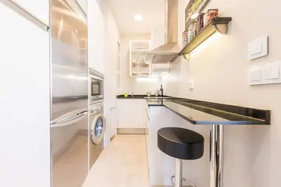 Image de Centre: Belle Studio-Suite avec Wifi et Ac. Lumineux, très calme