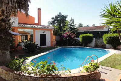 Image de Villa Pinhal piscine privée-10min de la plage de Portinho da Arrábida - Wifi gratuit