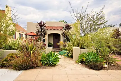 Image de North Park, 2 lits 1 salle de bain renaissance espagnole