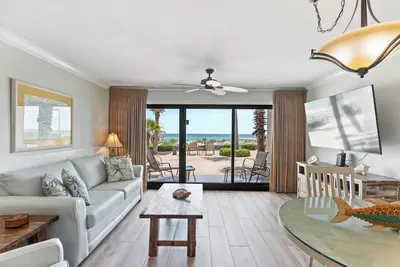 Image de 111- Direct Beach Front paradis familial et convivial. Destin Beach Club