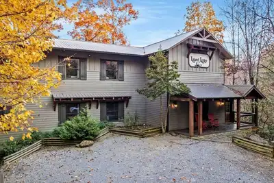 Image de Venez, venez tous - mettre tout le monde à ce Lodge qui accueille 24