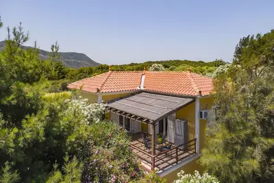 Image de Maison de caractère, piscine privée, vue spectaculaire
