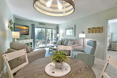 Image de Castle Beach Resort # 23: 1 Br / 1 Ba Resort sur Longboat Key par Rva, 4 couchages