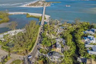 Image de Casa Del Mar: 3 Br / 2. 5 Ba Accueil sur Longboat Key par Rva, pour 6 personnes