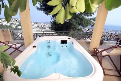 Image de Luxury Home with Jacuzzi and Spectacular Sea Views for 8 Guests