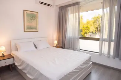 Image de Next to the beach 1 bdrm apartment