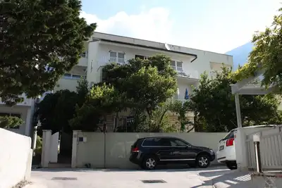 Image de Garçonnière avec le balcon Makarska (As-6839-a)