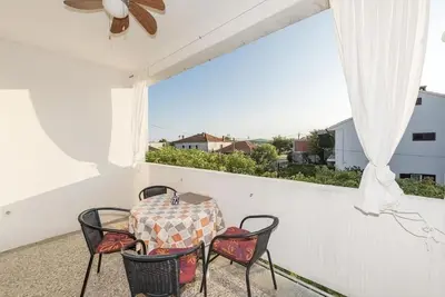 Image de Appartement de deux chambres avec la terrasse et la vue sur le mer Turanj, Biograd (A-6177-a)