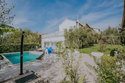 Image de Superbe maison à Brtonigla