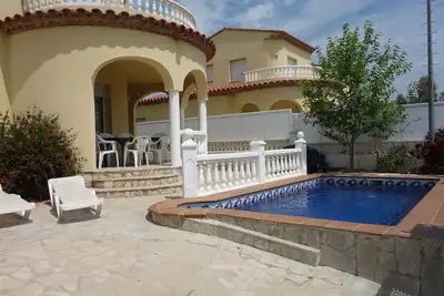 Image de Villa avec piscine privée pour 7personnes, à 4000m de la plage, piscine privée