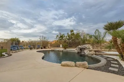 Image de Un vrai bijou - votre oasis moderne vous attend!