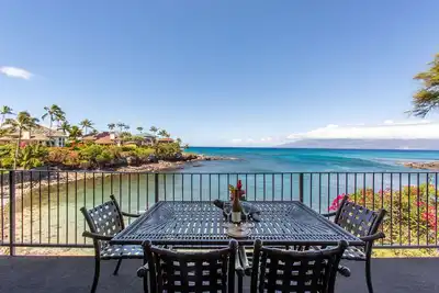 Image de Honokeana Cove panorama de votre lanais! Maison de ville # 120, 2 ch / 2. 5 ba.