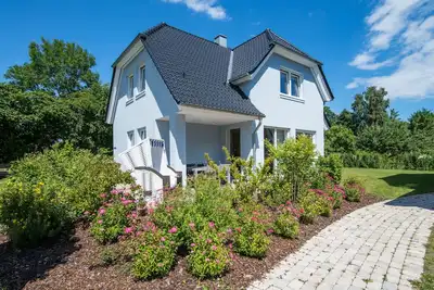 Image de Maison de vacances familiale, WiFi gratuit, sauna, cheminée, 8 personnes