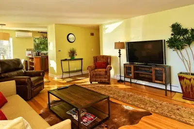 Image de Cone Reine Anne 2bd - Ac - Foyer Au Gaz - Sunny And Bright - Classement 5 Etoiles