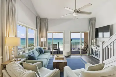 Image de 33- Magnifique Grand Condo! Amenez vos amis et profitez des vues sur la plage! Coral Reef Club