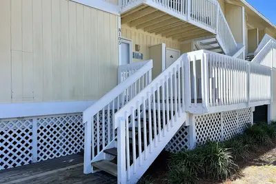 Image de Le condo # 8105 est à quelques minutes des plages et des eaux émeraude du golfe!