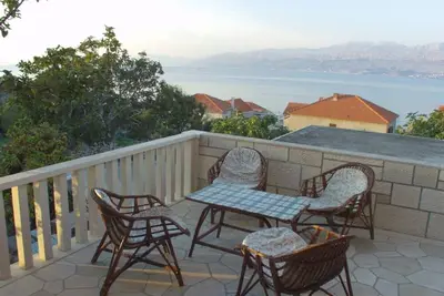 Appartement d'une chambre avec le balcon et la vue sur le mer Postira, Brac (A-740-b)