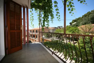 Image de Appartement de trois chambres avec la terrasse et la vue sur le mer Podgora, Makarska (A-6683-a)