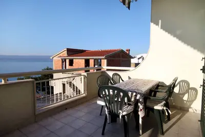 Image de Appartement de deux chambres avec la terrasse et la vue sur le mer Pisak, Omis (A-4815-e)