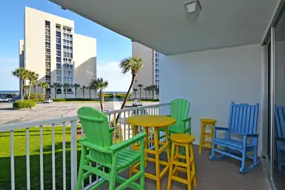 Image de Service De Plage Gratuit! ! Shoreline Towers 3024 - 2 Bdrm avec de charmantes vues sur la plage
