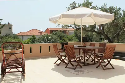Image de Garçonnière avec la terrasse Tucepi, Makarska (As-6817-a)