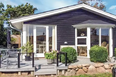 Image de Belle maison à Rønde avec WiFi