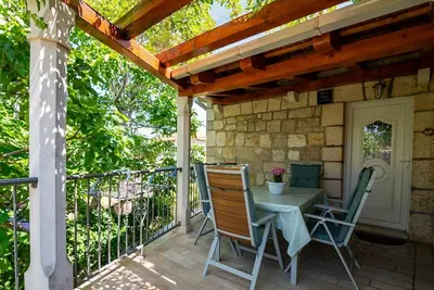 Image de Appartement de trois chambres avec la terrasse Postira, Brac (A-14822-a)