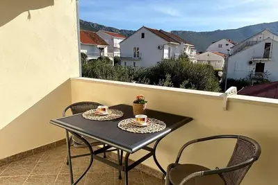 Image de Appartement d'une chambre avec la terrasse Orebic (Peljesac) (A-10082-b)