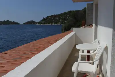 Image de Appartement de deux chambres prés de la plage Pasadur, Lastovo (A-8391-a)