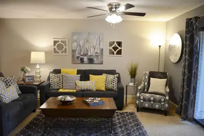 Image de Condo de luxe 1000 Hills dans les contreforts! Piscines intérieure / extérieure, bain à remous et sauna