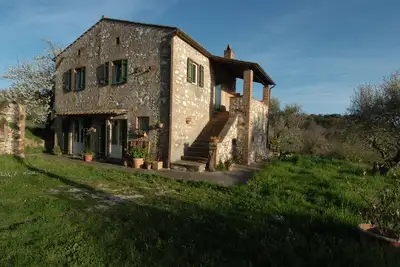 Image de Villa / maison de campagne avec vue panoramique à 80 km de Rome
