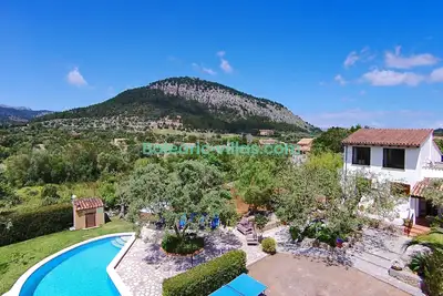 Image de Cal Perdiu Vell est une villa avec 3 chambres, 3 salles de bains