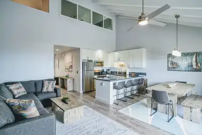 Image de Maui Kamaole # L-205 2Bd / 2ba, vue sur L'océan Spacieux, le Plus Grand Plan D'étage, Pour 6 Personnes