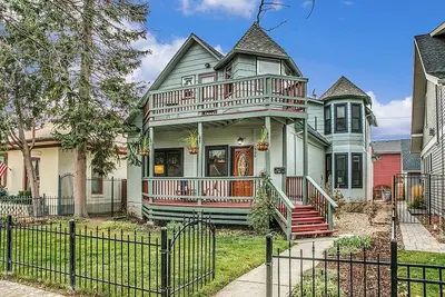 Image de #HabitueHomes- Eat, Bike, Hike! Hyde Park Home - Family/Dog Friendly!