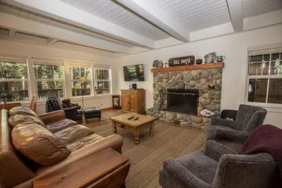 Image de Hillhouse: 3 Br / 2 Ba maison / chalet Ă Homewood, pour 10 personnes