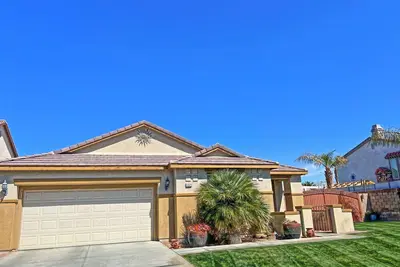 Image de ***** Coachella Fest & Stagecoach ******<br>                     À seulement 2 miles