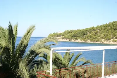 Image de Appartement de deux chambres prés de la plage Stanici, Omis (A-1032-a)