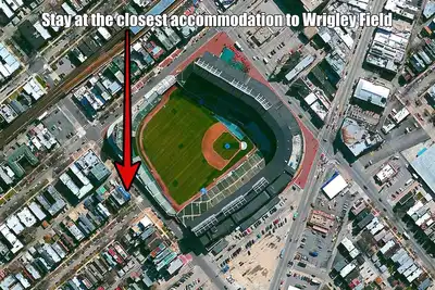 Image de Nouvelle résidence 3br adjacente à Wrigley Field | Patio extérieur | barbecue grill