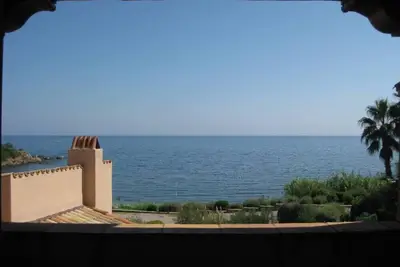 Image de Saint Tropez Ramatuelle: Maison séparable, les pieds dans l'eau,