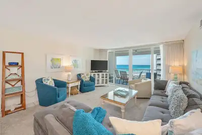 Image de Service Plage Gratuit Unité 1055 - Condo vue Golfe situé sur la plage! !