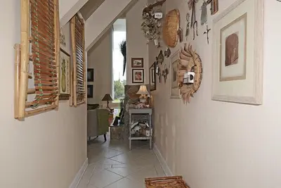 Image de Shoreline Towers Townhome 10 - 3 chambres confortables directement sur le lac et près de la plage!