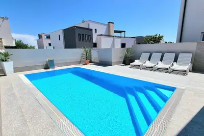 Image de Appartement avec piscine et vue mer - Villa Le Mare