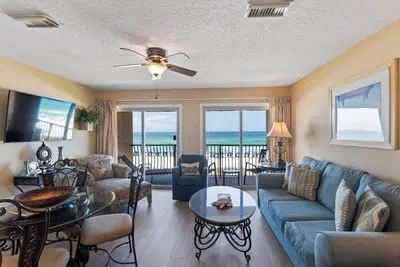 Image de 29- Diffusez vos soucis dans ce magnifique condo Beach Front pouvant accueillir 6 personnes. Coral Reef Club