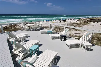 Image de Luxury Beachfront Home 4br / 3ba