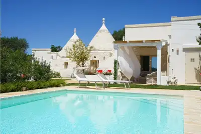 Image de Charmante villa Trulli avec piscine privée, barbecue, wifi