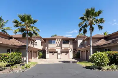 Image de Marcher au golf 250 'de votre porte. Nager, jouer, sentir la chaleur du propriétaire attentionné