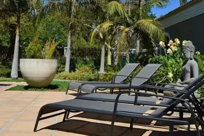 Image de African Palm Cottage